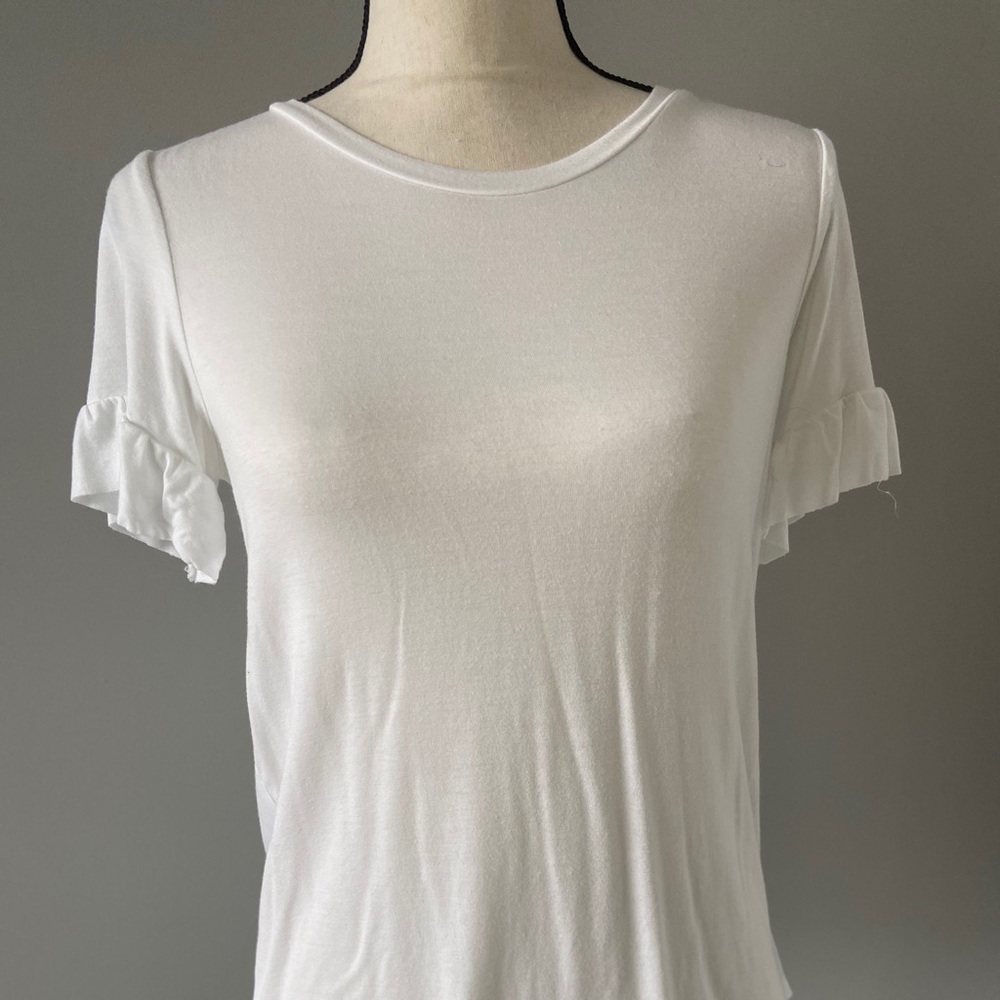 American Eagle Cream Shirt with Ruffled Sleeves, Size Small